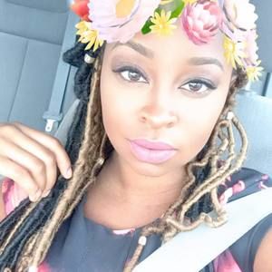 Meet your Posher, Erica